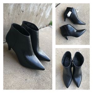Time and Tru Black Heel Boots